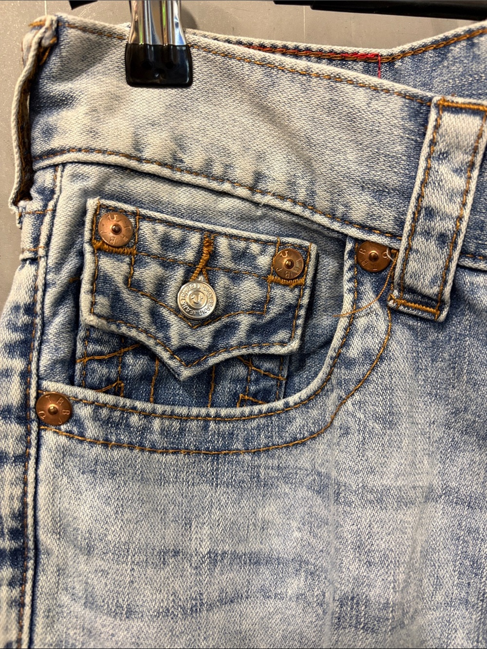 True Religion Light Wash Straight Leg Jeans with Signature Flap Pockets - Picture 3 of 13